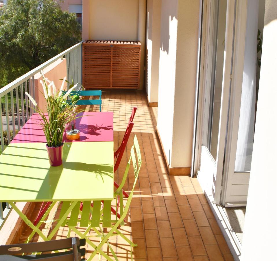 T3 Spacieux Et Lumineux A 5Min Du Port De Sanary - Fleur De Mai Apartment Exterior photo